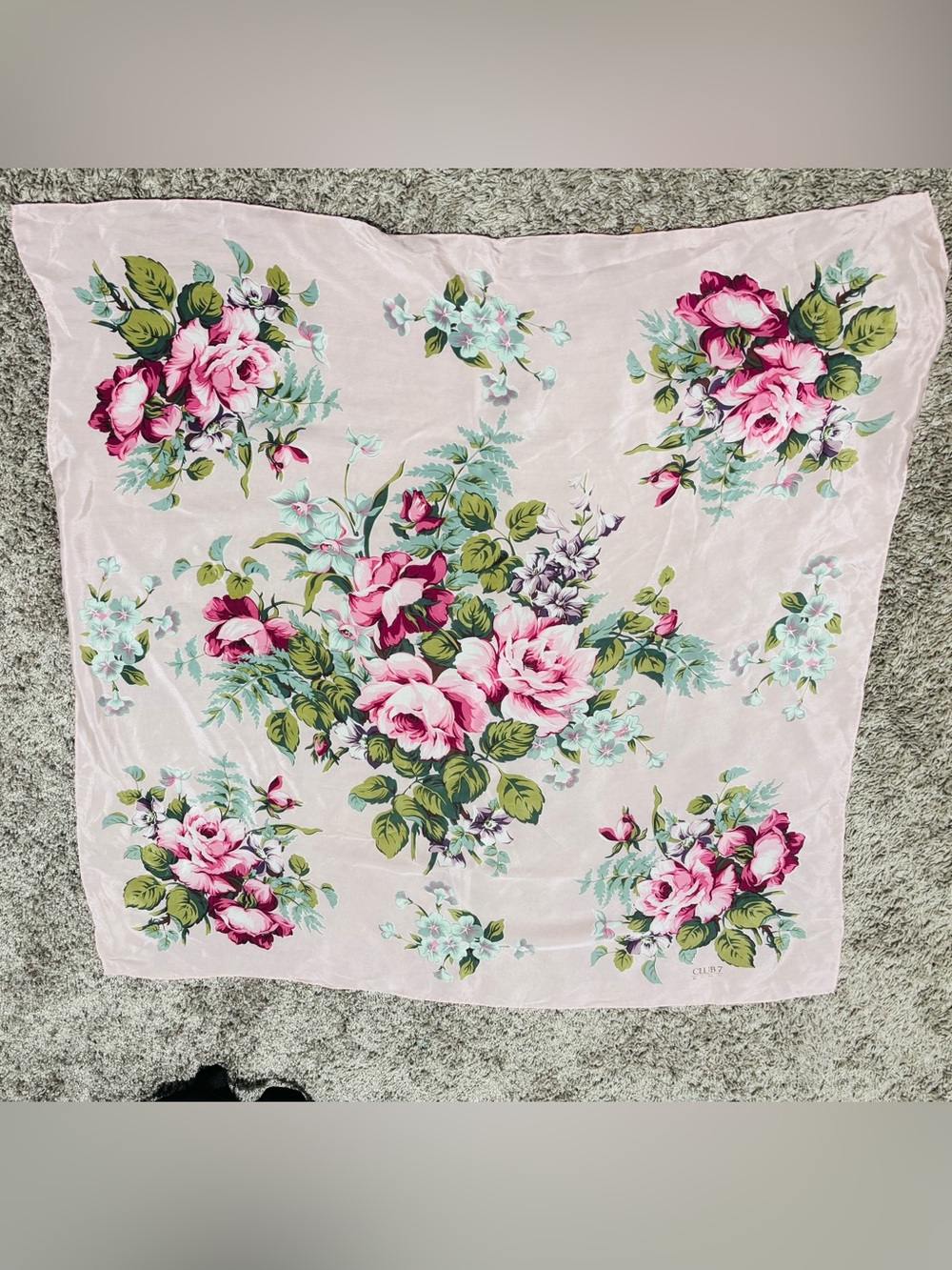 ❤️Vintage Club 7 Echo Kirei Scarf - Picture 6 of 7